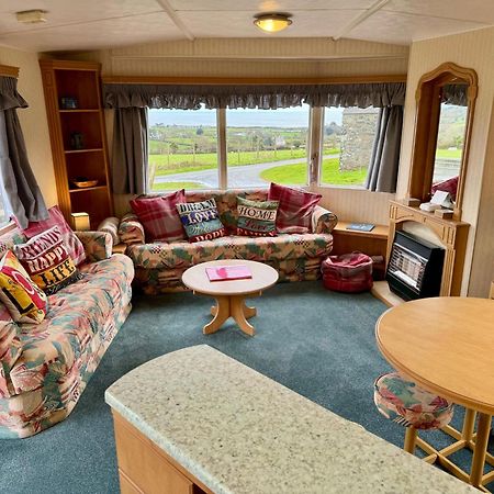 Snowdon Bay - North Wales - Stunning Llyn Peninsula Mountain & Ocean Views - Wilde Retreats Villa Pwllheli Eksteriør billede