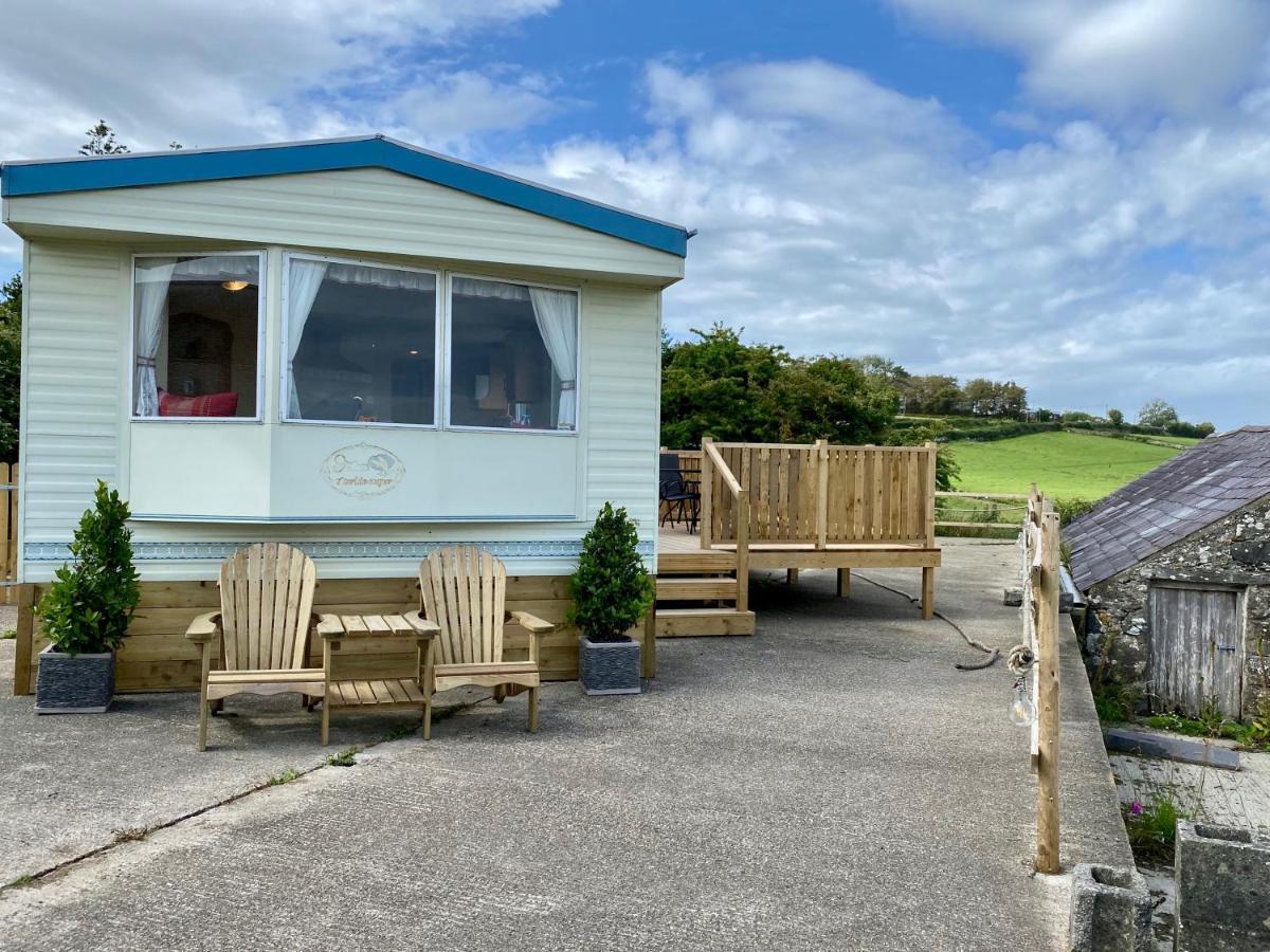Snowdon Bay - North Wales - Stunning Llyn Peninsula Mountain & Ocean Views - Wilde Retreats Villa Pwllheli Eksteriør billede